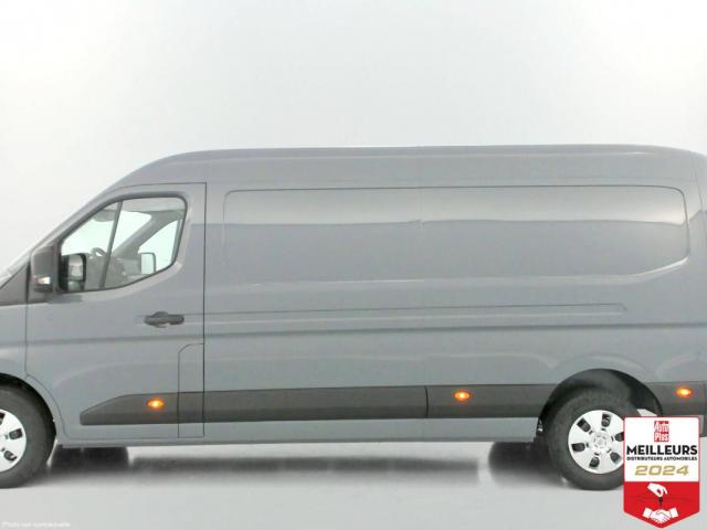 Nissan Interstar image 9