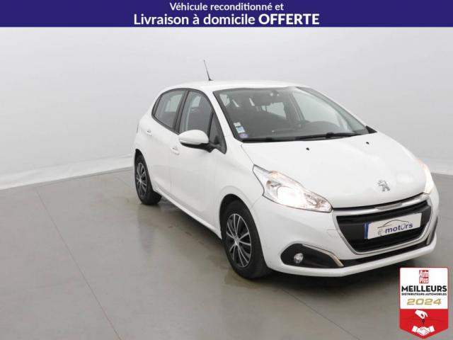 Peugeot 208 image 1