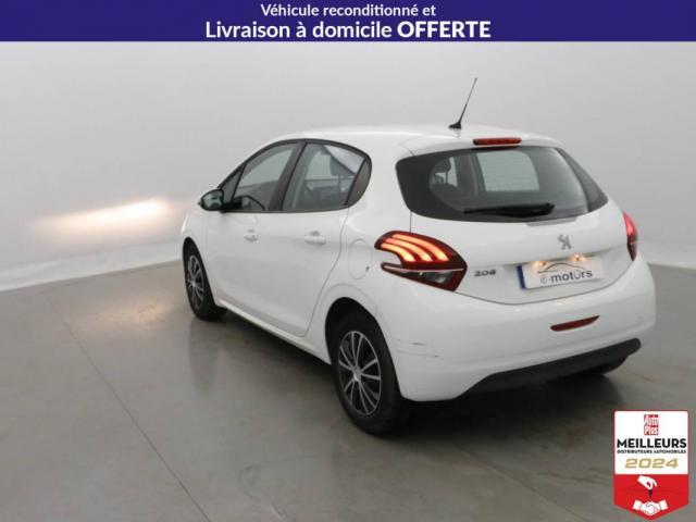 Peugeot 208 image 3