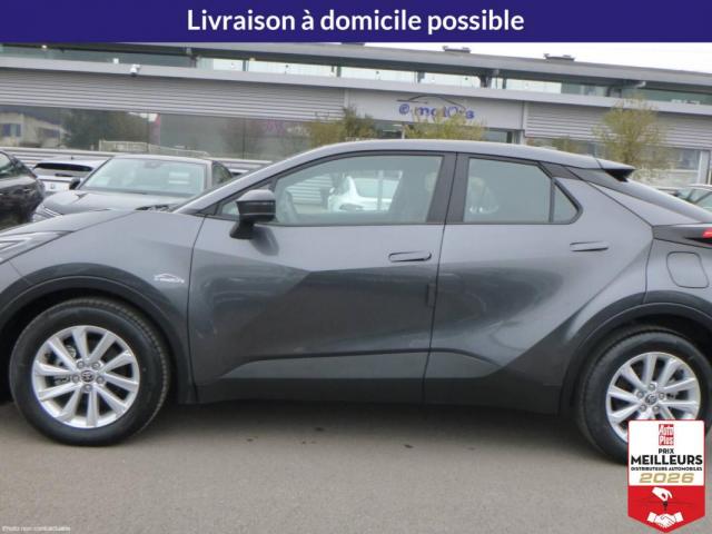 Toyota C-Hr image 6