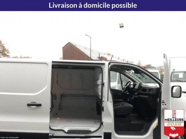 Renault Trafic image 4