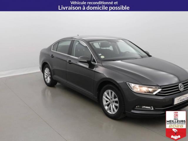 Volkswagen Passat image 8