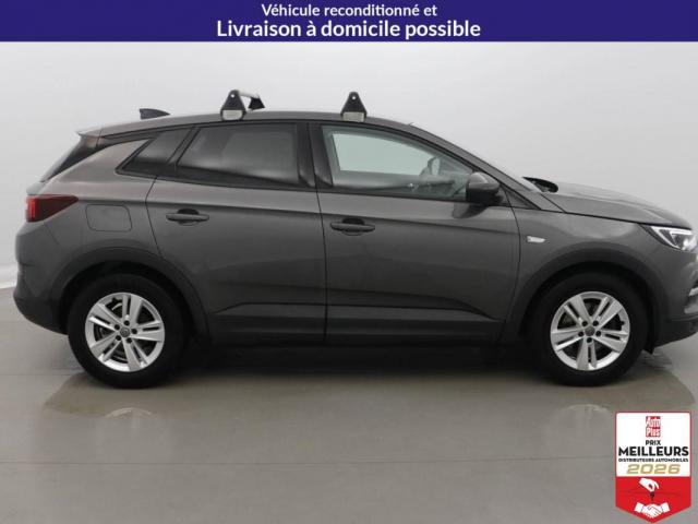 Opel Grandland image 2