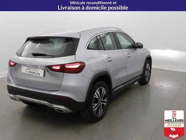 Mercedes Benz Gla image 8
