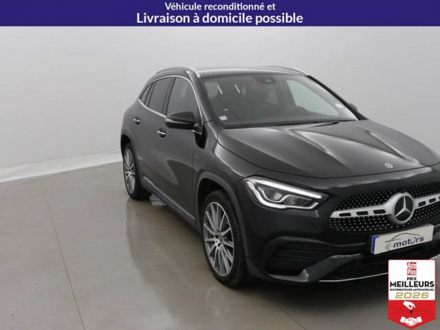 Mercedes Benz Gla image 1