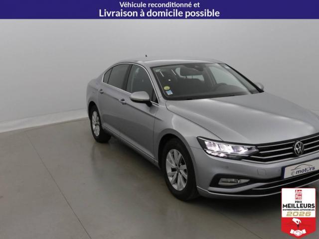 Volkswagen Passat image 8
