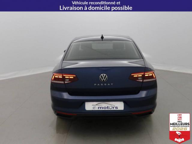 Volkswagen Passat image 2