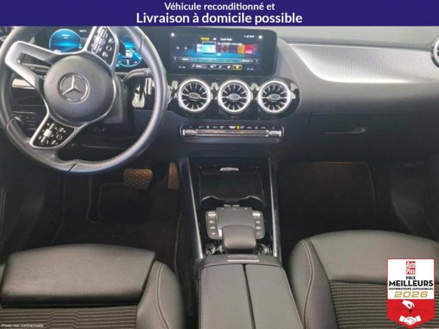 Mercedes Benz Gla image 1