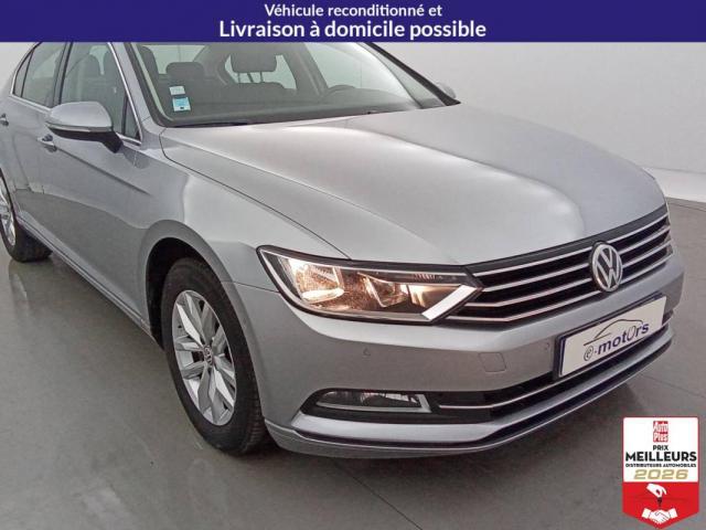 Volkswagen Passat image 8