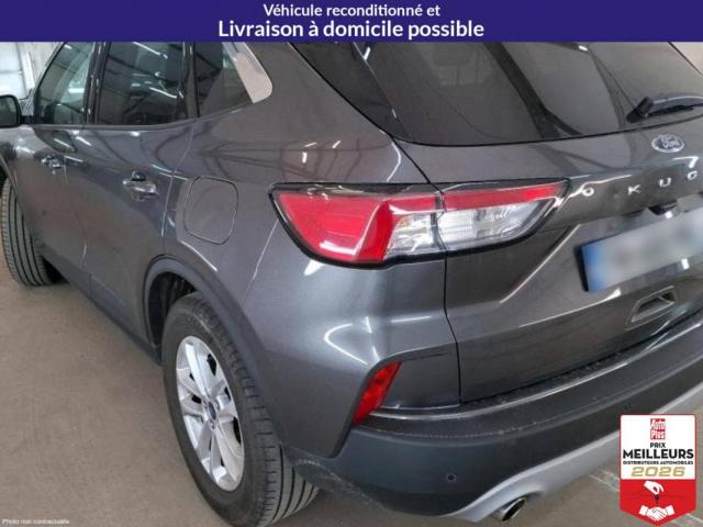Ford Kuga image 6
