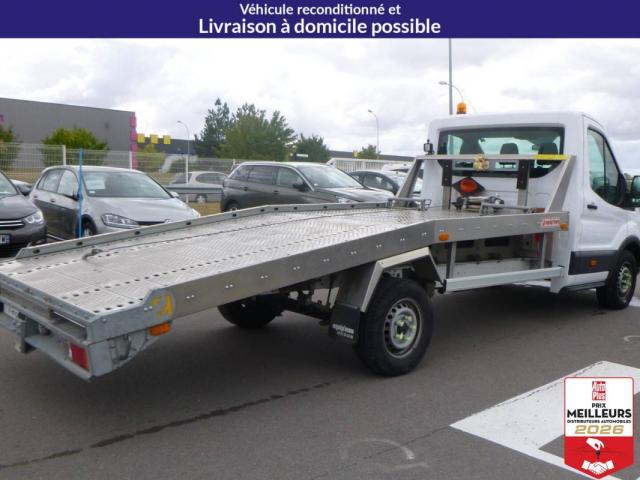 Ford Transit image 4