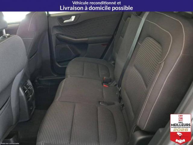 Ford Kuga image 1