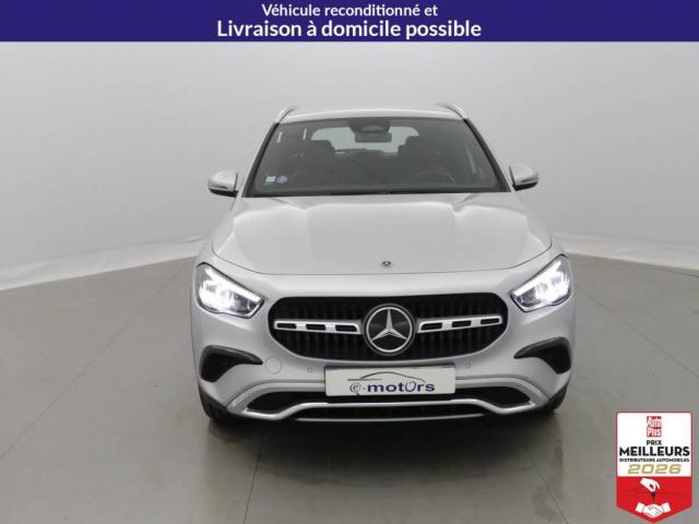 Mercedes Benz Gla image 1