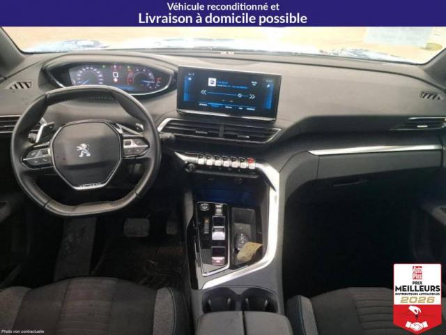 Peugeot 5008 image 2