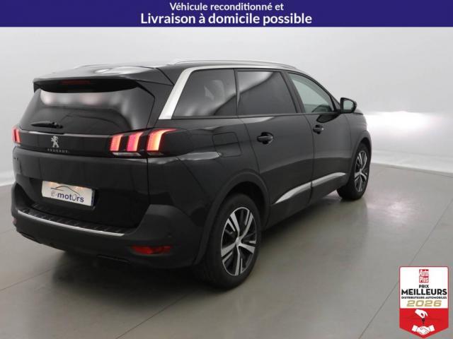 Peugeot 5008 image 9