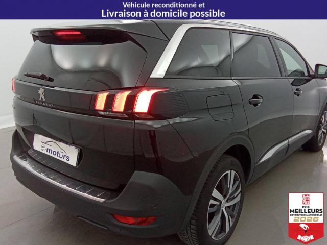 Peugeot 5008 image 4