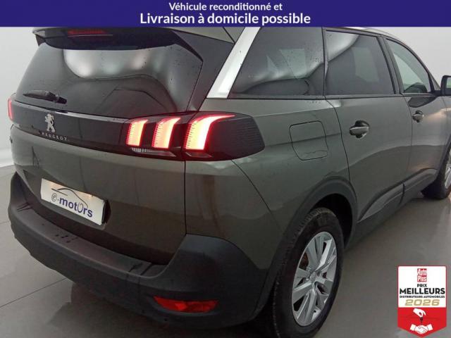 Peugeot 5008 image 3