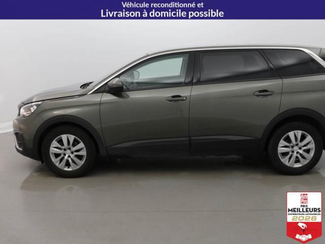 Peugeot 5008 image 8