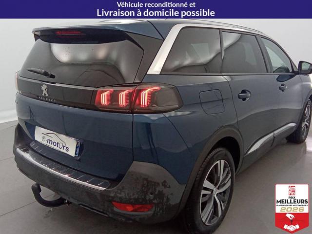 Peugeot 5008 image 3