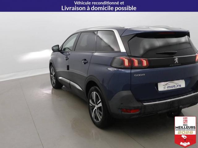 Peugeot 5008 image 8