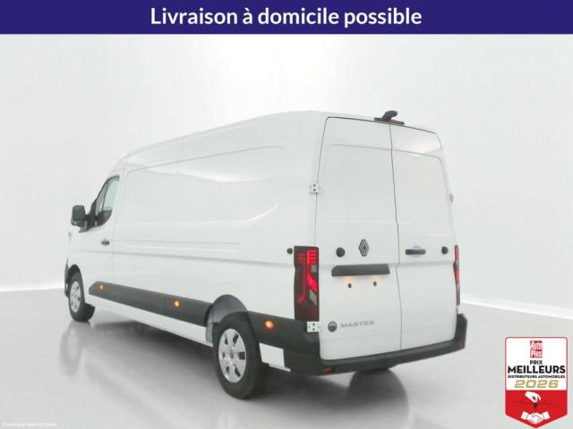 Renault Master image 1