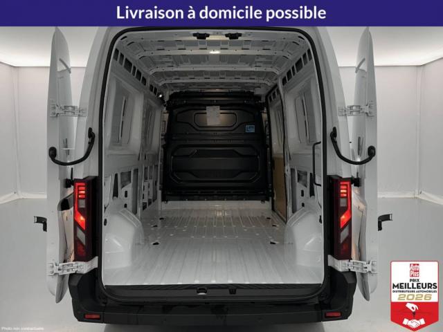 Renault Master image 3