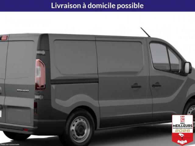 Renault Trafic image 2