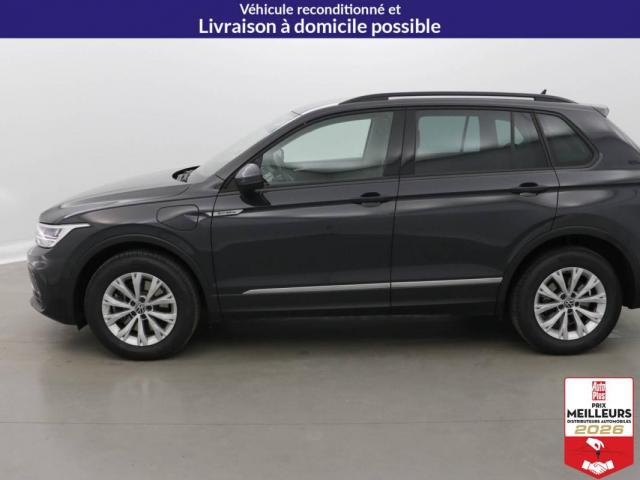 Volkswagen Tiguan image 8