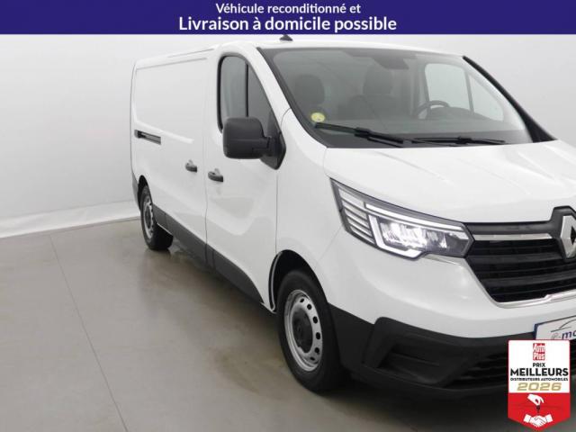 Renault Trafic image 1