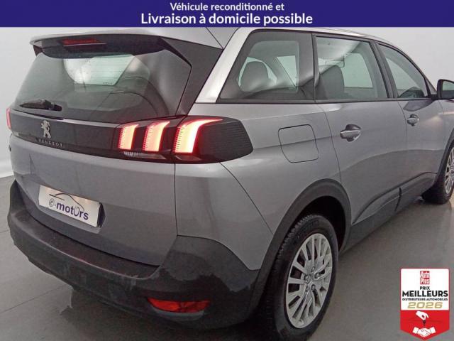 Peugeot 5008 image 9