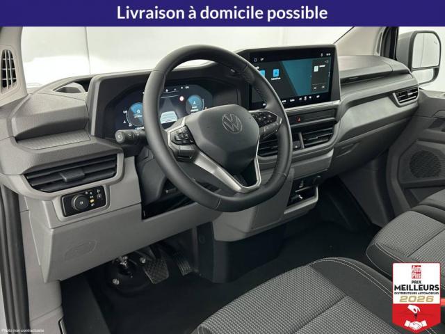 Volkswagen Transporter image 8