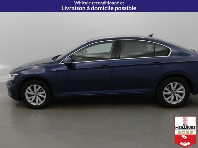 Volkswagen Passat image 5
