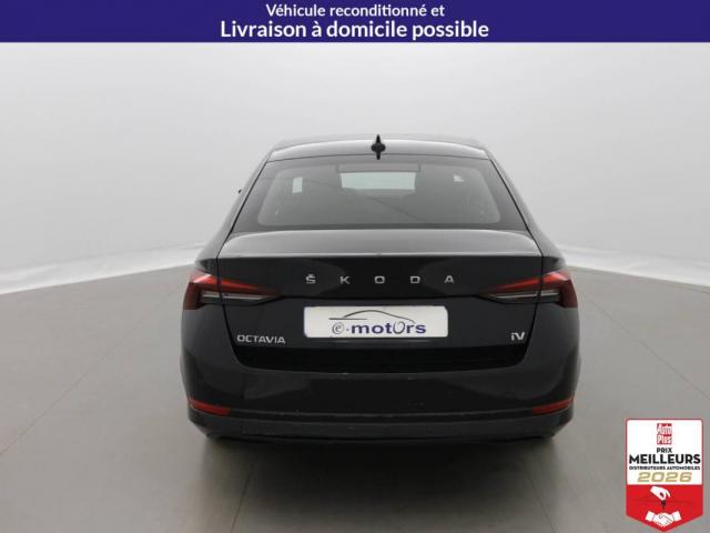 Skoda Octavia image 4