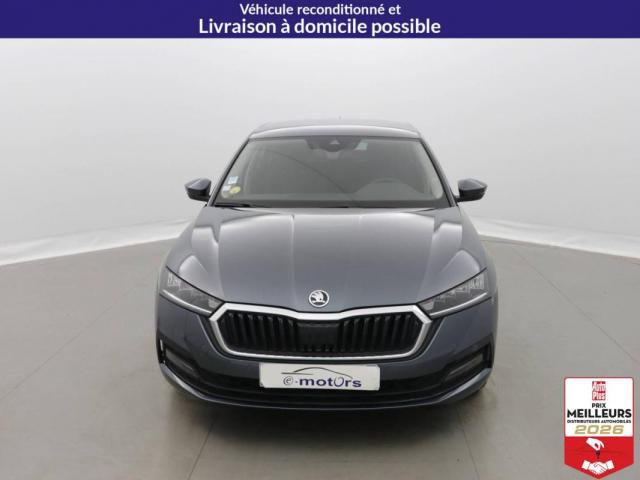 Skoda Octavia image 4
