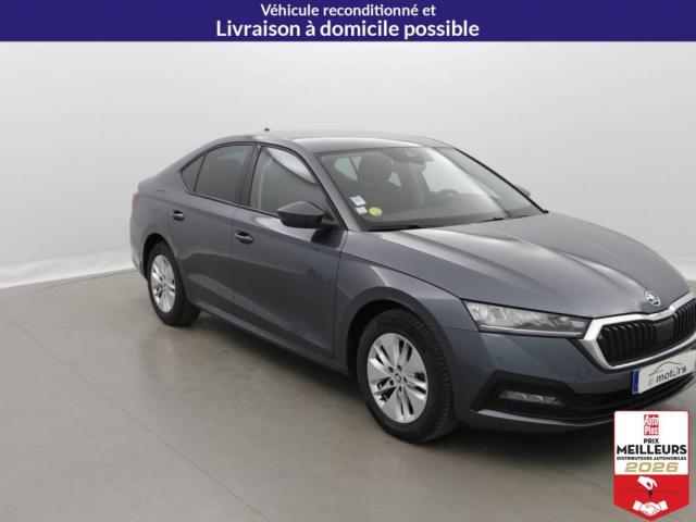 Skoda Octavia image 2