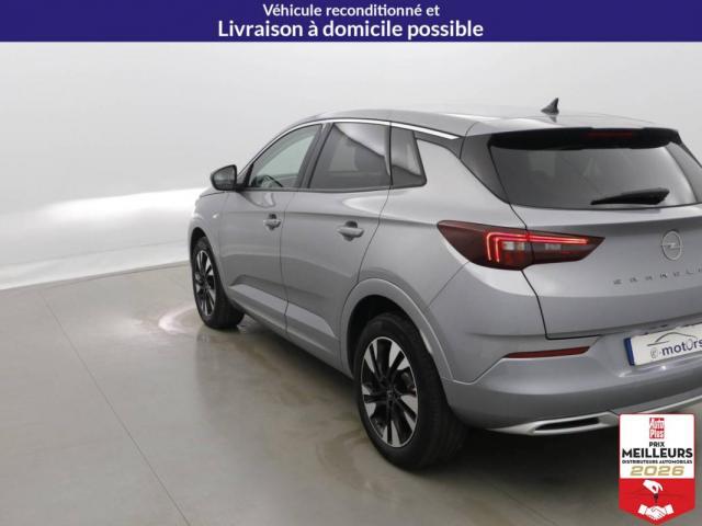 Opel Grandland image 2
