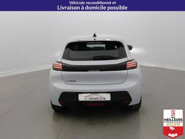 Peugeot 208 image 1