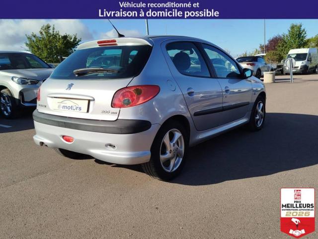 Peugeot 206 image 9