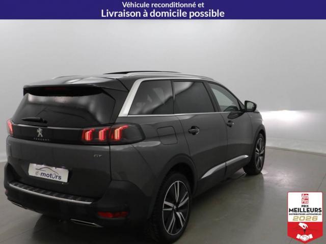 Peugeot 5008 image 1