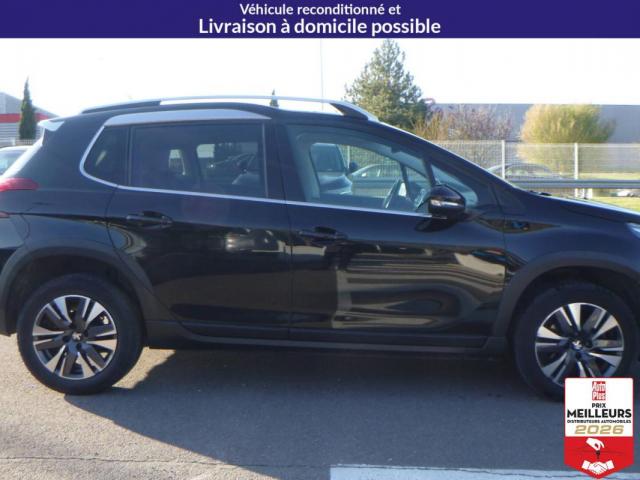 Peugeot 2008 image 3