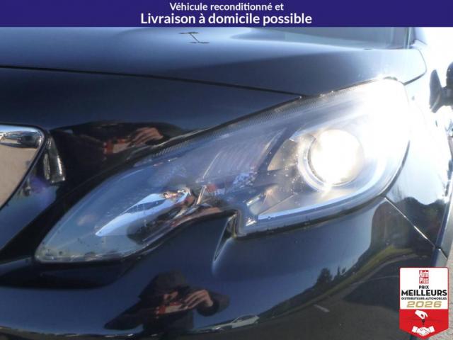 Peugeot 2008 image 8
