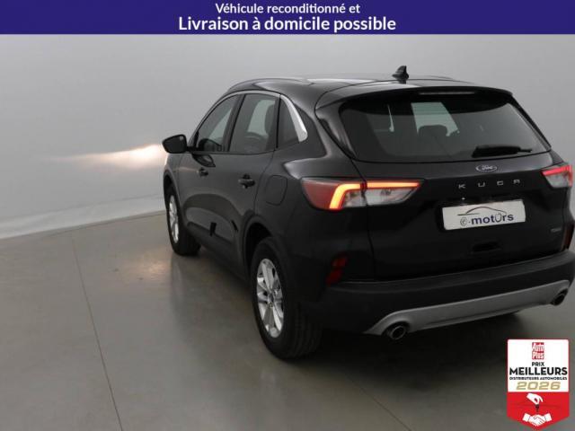 Ford Kuga image 1