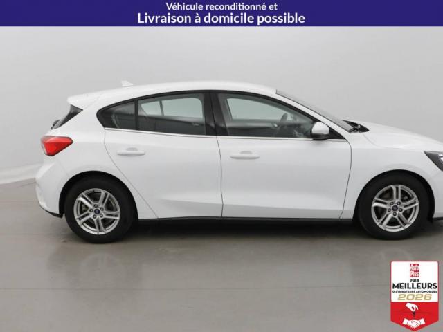 Ford Focus image 8