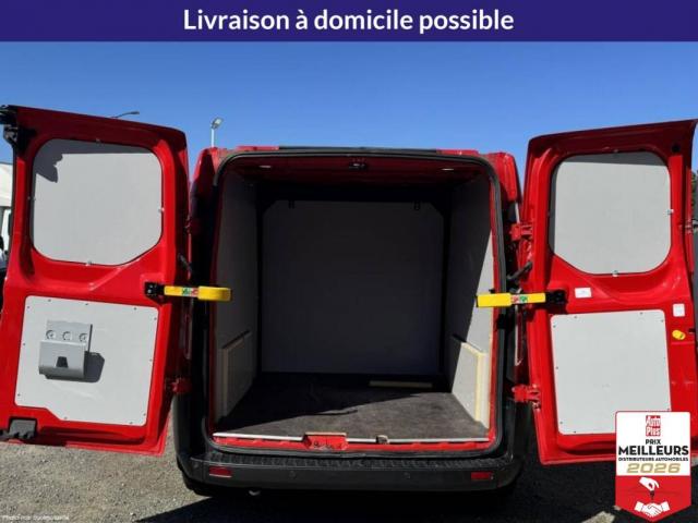 Ford Transit image 9