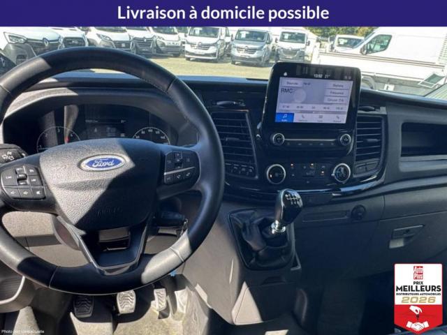 Ford Transit image 8