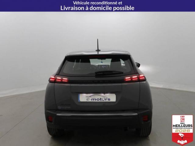 Peugeot 2008 image 8