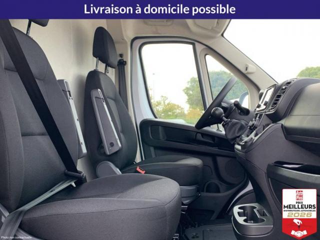 Peugeot Boxer image 8