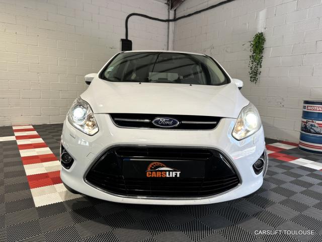 Ford C-Max image 1