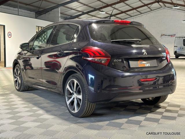 Peugeot 208 image 3