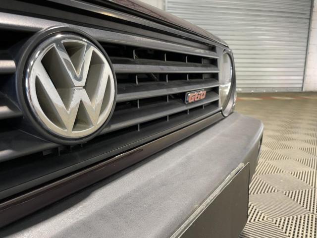 Volkswagen Golf image 9